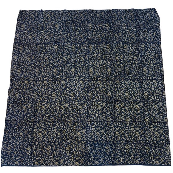 Cranston Print Works VIP Screen Print Fabric 42" X 44" Black Gold Floral Pattern - Picture 2 of 8